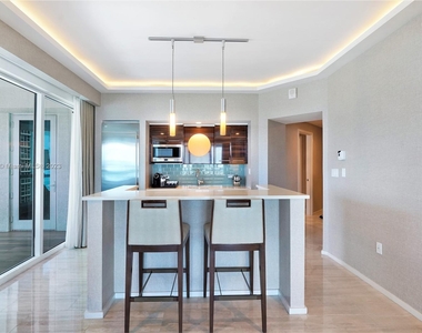 551 N Fort Lauderdale Beach Blvd - Photo Thumbnail 10