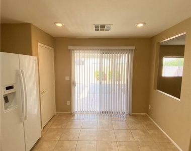 11769 Bella Luna Street - Photo Thumbnail 6