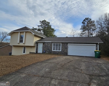 371 Chase Woods Circle - Photo Thumbnail 29