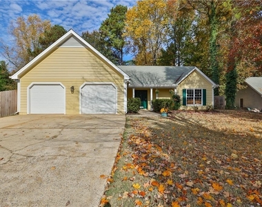 4655 Hampton Square Drive - Photo Thumbnail 24