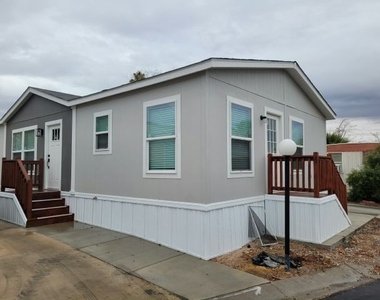 1624 Palm Street - Photo Thumbnail 3