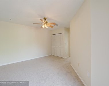 1555 Yellowheart Way - Photo Thumbnail 36