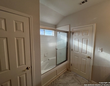 4819 Dahlia Terrace - Photo Thumbnail 23