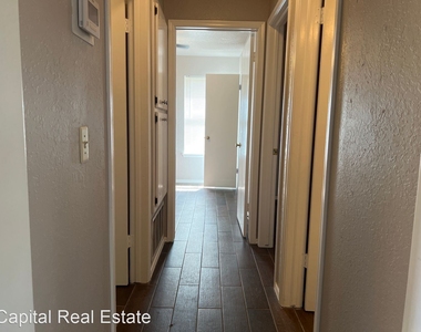 1801 Cimarron Trail - Photo Thumbnail 9