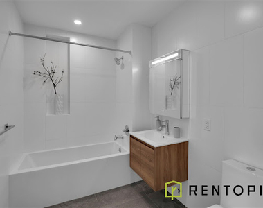 280 Meeker Avenue - Photo Thumbnail 4