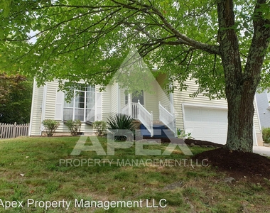 1417 Pheasants Glen Drive - Photo Thumbnail 2