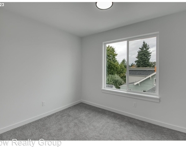 6511 N Boston Ave - Photo Thumbnail 11