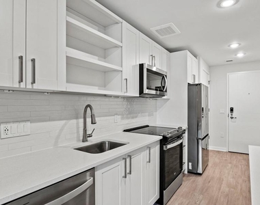 3990 Upton St Nw - Photo Thumbnail 33