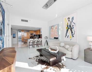 6801 Collins Ave - Photo Thumbnail 43