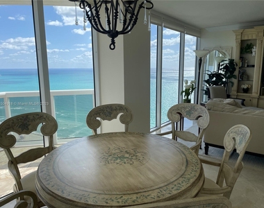 4779 Collins Ave - Photo Thumbnail 5