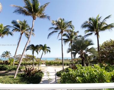 8925 Collins Ave - Photo Thumbnail 29