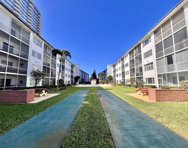 4500 N Flagler Drive - Photo Thumbnail 25