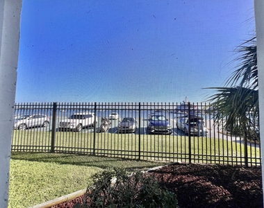 4500 N Flagler Drive - Photo Thumbnail 9