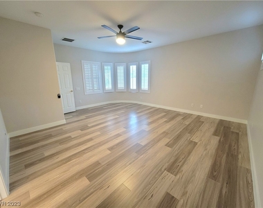 11288 Rising Ridge Avenue - Photo Thumbnail 12