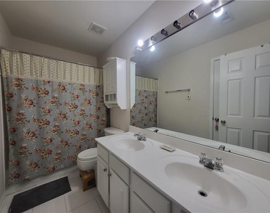 5068 Bethpage Drive - Photo Thumbnail 37