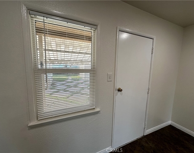 8409 Sheridell Avenue - Photo Thumbnail 2