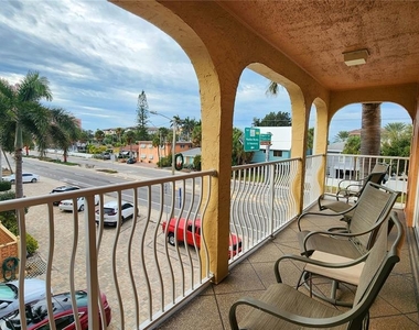 3575 Gulf Boulevard - Photo Thumbnail 8