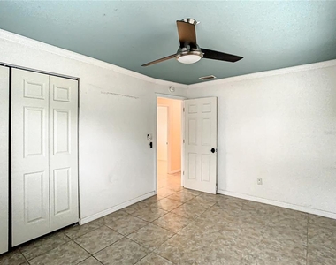 1512 Pine Avenue - Photo Thumbnail 26