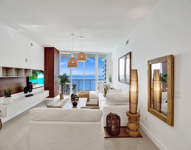 15901 Collins Ave - Photo Thumbnail 0