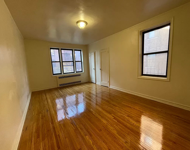 35-43 84th Street - Photo Thumbnail 4