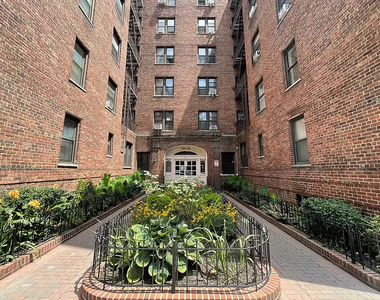 35-43 84th Street - Photo Thumbnail 8
