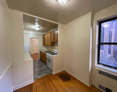35-43 84th Street - Photo Thumbnail 3