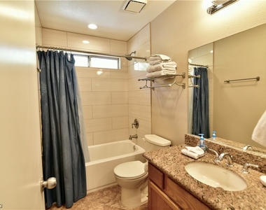 9544 Amber Valley Lane - Photo Thumbnail 12