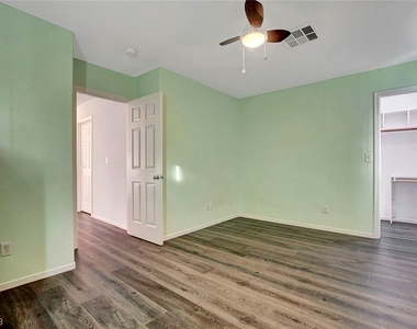 10604 Whittingham Court - Photo Thumbnail 44