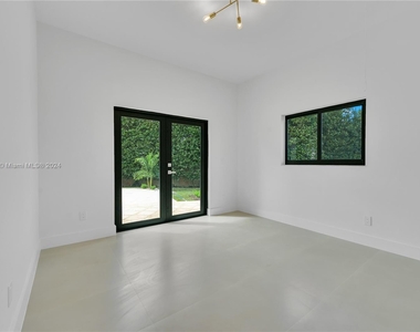 16414 Sw 86th Ct - Photo Thumbnail 21