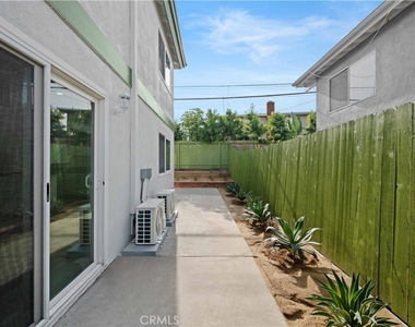 1104 Opal Street - Photo Thumbnail 26