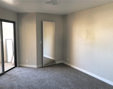 8455 W Sahara Avenue - Photo Thumbnail 17