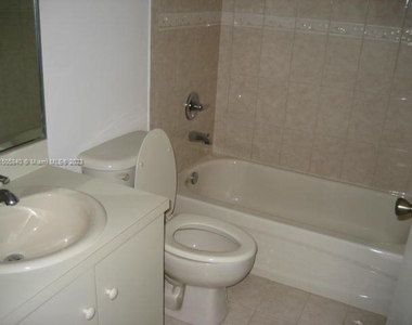 8800 Sw 123 Ct - Photo Thumbnail 3