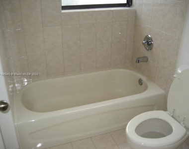 8800 Sw 123 Ct - Photo Thumbnail 5