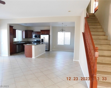 4416 Penguin Avenue - Photo Thumbnail 5