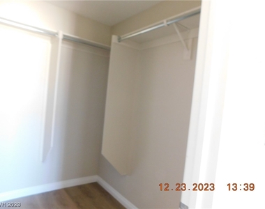 4416 Penguin Avenue - Photo Thumbnail 29