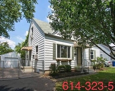 870 E Longview Avenue - Photo Thumbnail 0