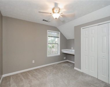 1680 Berrywood Way - Photo Thumbnail 34