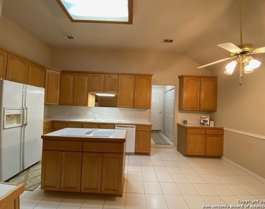 29211 Lawrence Way - Photo Thumbnail 34