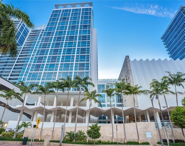 6801 Collins Ave - Photo Thumbnail 13