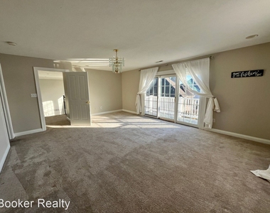 21569 Anchor Bay Dr - Photo Thumbnail 21