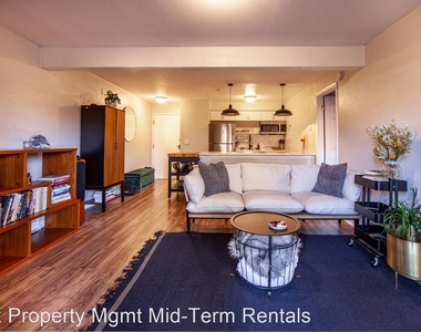 2636 Juniper Ave Apt 2 - Photo Thumbnail 2