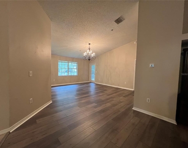 11847 Skylake Place - Photo Thumbnail 10