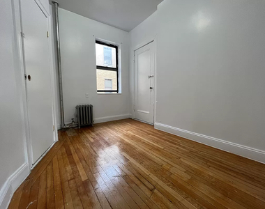 725 West 172nd Street - Photo Thumbnail 4