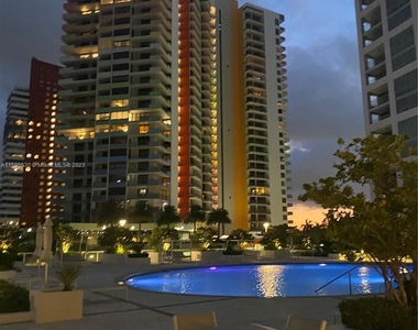 1541 Brickell Ave - Photo Thumbnail 19