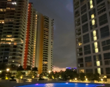 1541 Brickell Ave - Photo Thumbnail 16