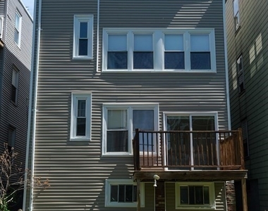 22 Howell Street - Photo Thumbnail 14