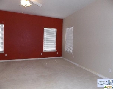 677 Sagewood Parkway - Photo Thumbnail 9