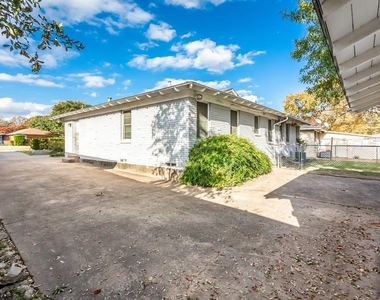 6508 Saint Moritz Avenue - Photo Thumbnail 6