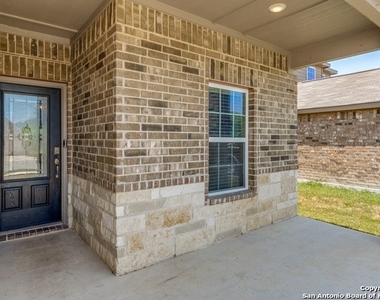 247 Azalea Way - Photo Thumbnail 4