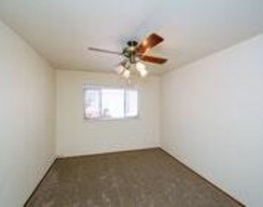 535 S Sierra Madre Blvd - Photo Thumbnail 10